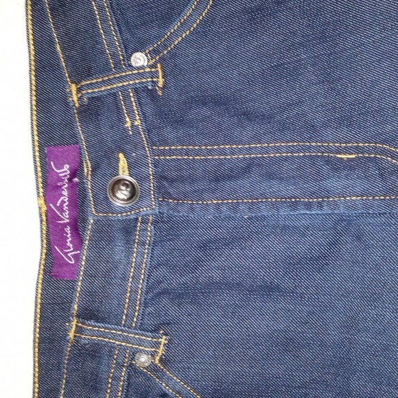 GLORIA VANDERBILT Denim Shorts - Picture 3 of 5